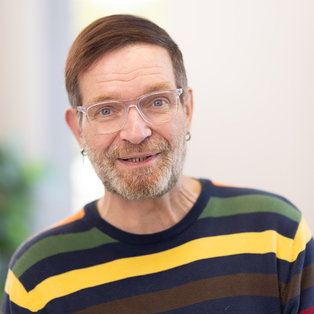 Headshot of Dan Hicks